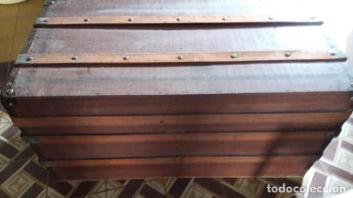 Antig&uuml;edades: PRECIOSO BAUL DE MADERA PINTADA - Foto 2