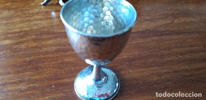 Antig&uuml;edades: Huevera de plata - Foto 3