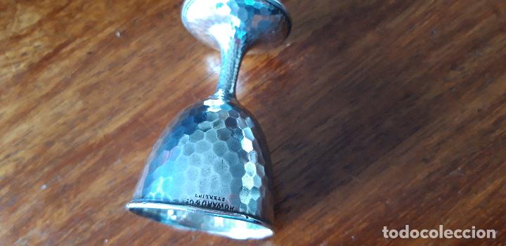 Antig&uuml;edades: Huevera de plata - Foto 5