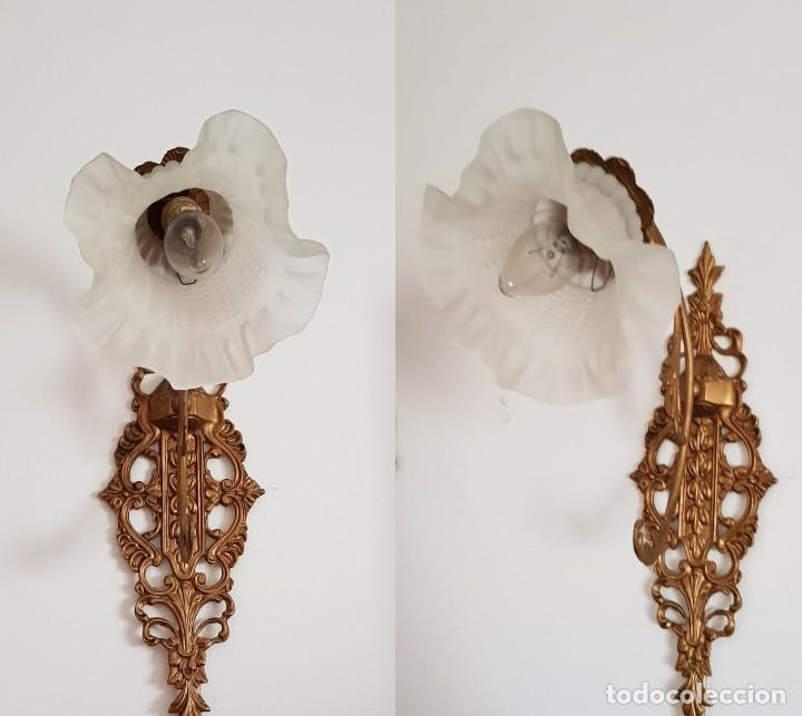 Antig&uuml;edades: APLIQUES DE BRONCE - Foto 1
