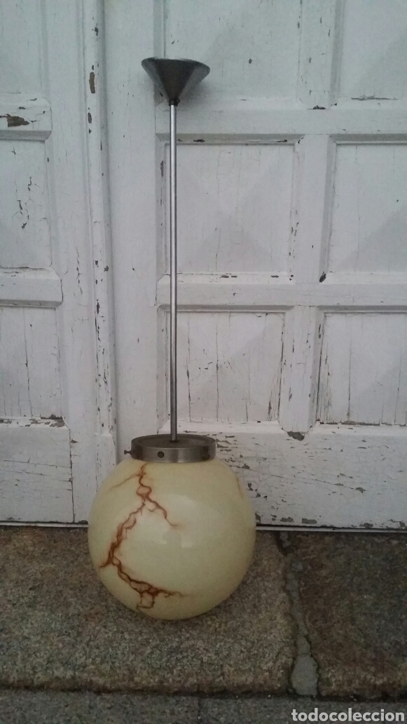 Antig&uuml;edades: L&aacute;mpara de techo opalina marmolada - Foto 3