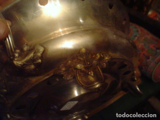 Antig&uuml;edades: centro de mesa Cristofle con sus contrastes - Foto 3