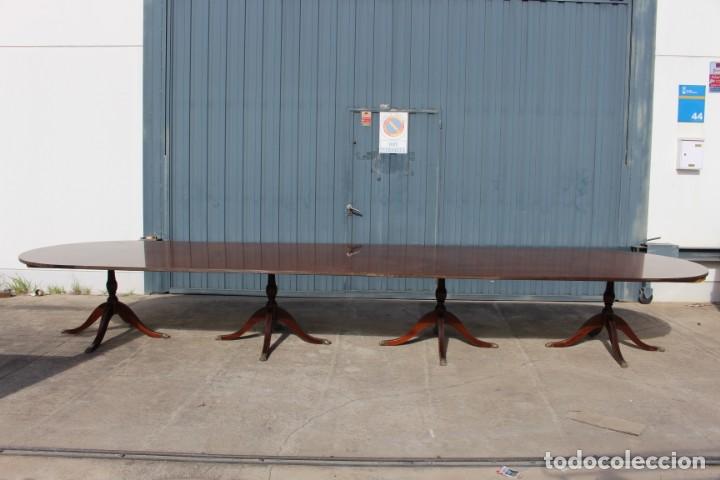 Antig&uuml;edades: Mesa inglesa de 5,50 metros de largo - Foto 1