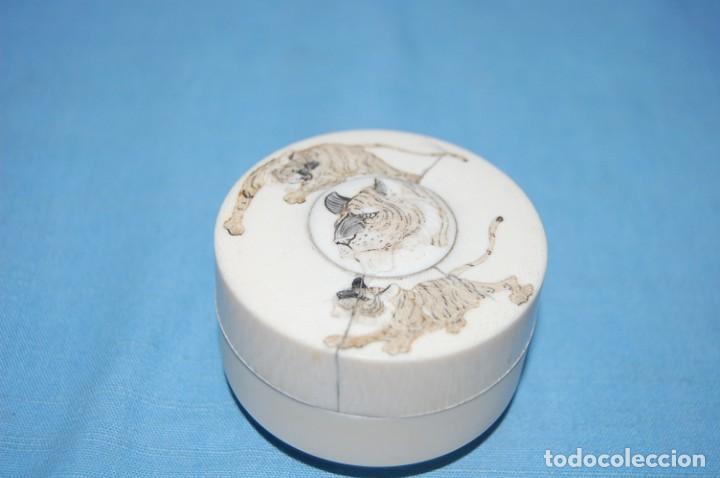 Antig&uuml;edades: CAJA ORIENTAL - Foto 1