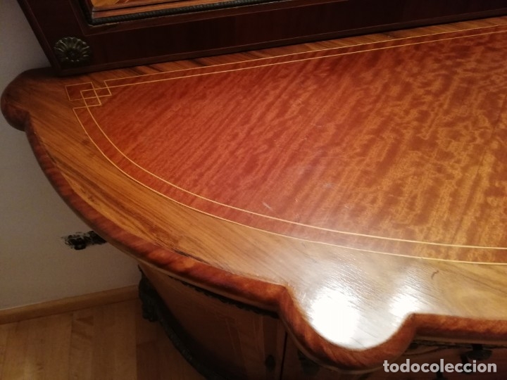 Antig&uuml;edades: Comoda con espejo - Foto 4