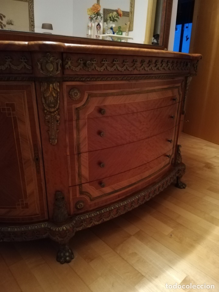 Antig&uuml;edades: Comoda con espejo - Foto 9