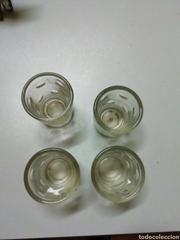 Antig&uuml;edades: Vasos de vidrio antiguos 4ud - Foto 1