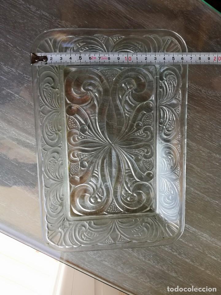 Antig&uuml;edades: Bandeja de cristal - Foto 1
