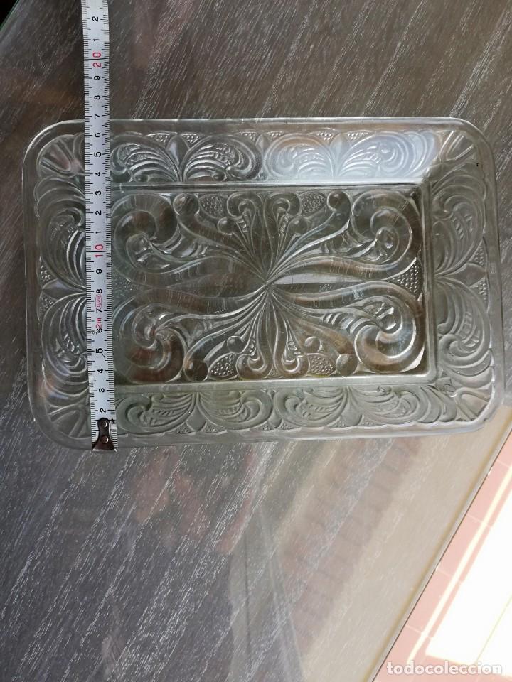 Antig&uuml;edades: Bandeja de cristal - Foto 2