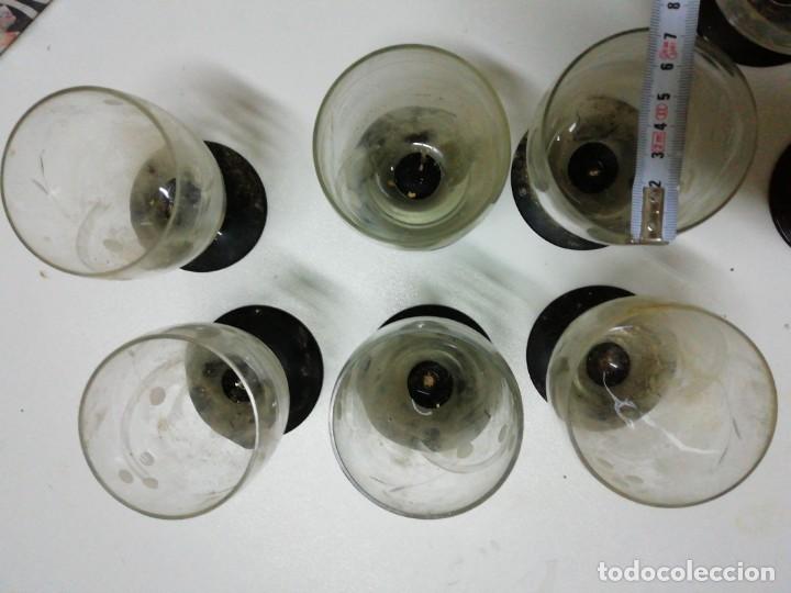 Antig&uuml;edades: Juego de copas antiguas con el pie negro - Foto 2
