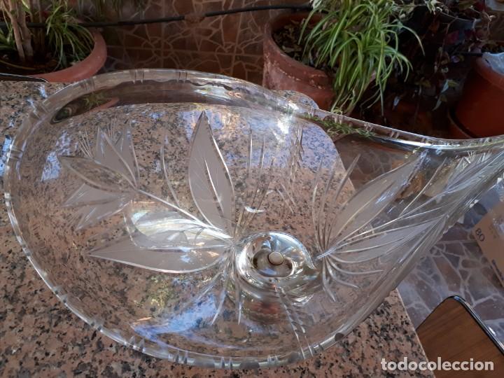 Antig&uuml;edades: antiguo centro de mesa tallado - Foto 2