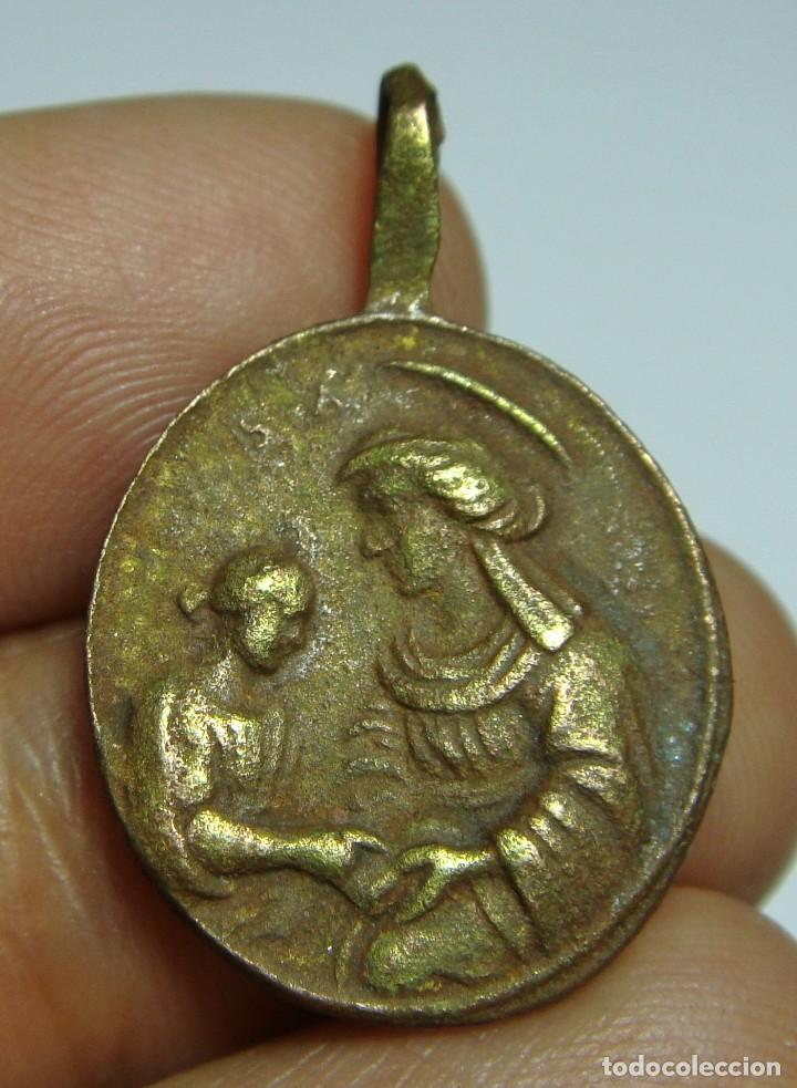 Antig&uuml;edades: Antigua Medalla Religiosa. - Foto 3