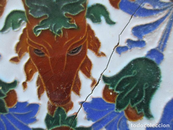 Antig&uuml;edades: Azulejo de Triana (Grutesco) - Foto 2