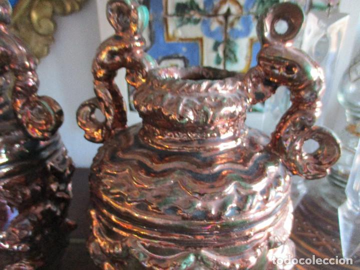 Antig&uuml;edades: Pareja de jarrones de reflejos (Triana) - Foto 5