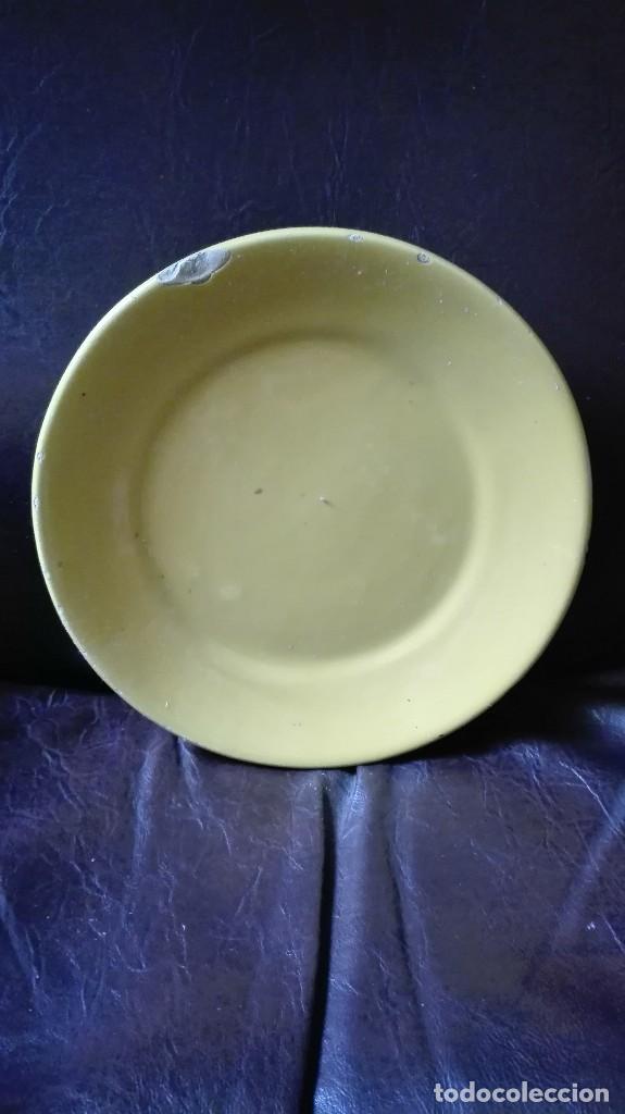 Antig&uuml;edades: Plato de postre de cer&aacute;mica de Ja&eacute;n - Foto 1