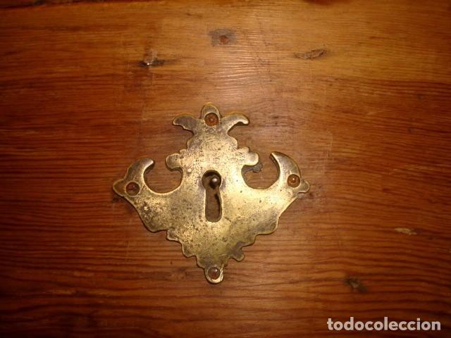 Antig&uuml;edades: Buro comoda rustico, antiguo del SXVIII - Foto 11