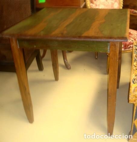 Antig&uuml;edades: Mesa rustica antig&uuml;a con policromia verde. - Foto 1