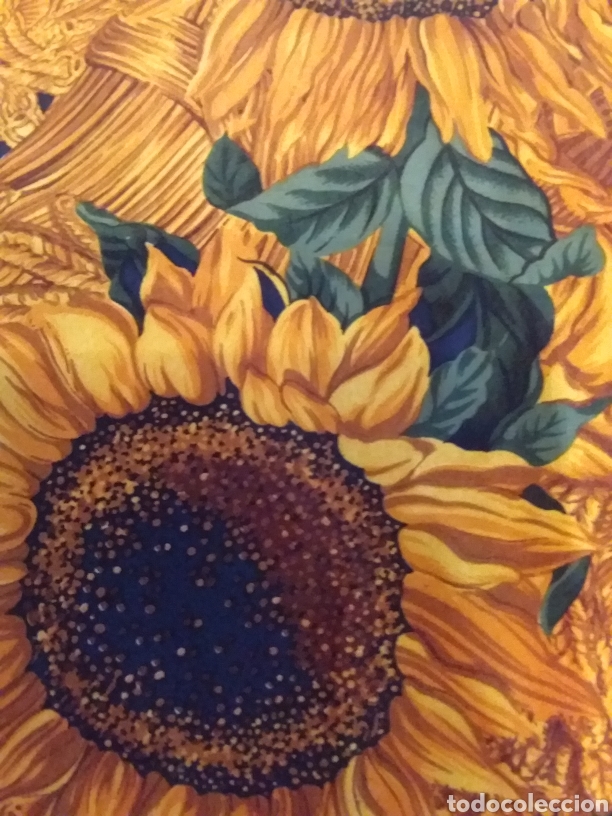 Antig&uuml;edades: Pa&ntilde;uelo de girasoles - Foto 1
