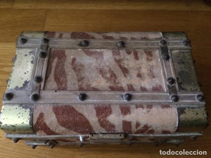 Antig&uuml;edades: BAUL JOYERO MUSICAL - Foto 2