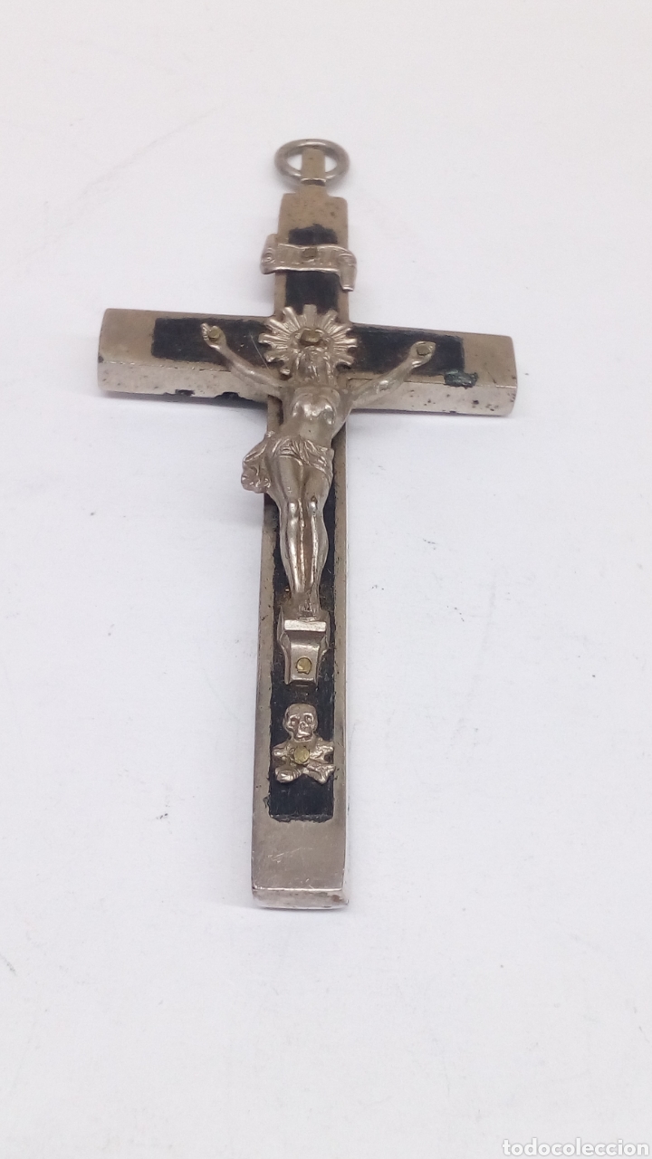 Antig&uuml;edades: Cruz metalico y madera - Foto 1