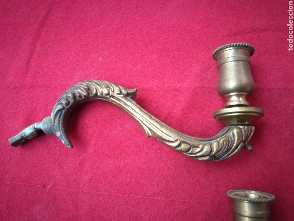 Antig&uuml;edades: CUATRO BRAZOS PARA LAMPARA EN BRONCE - Foto 2