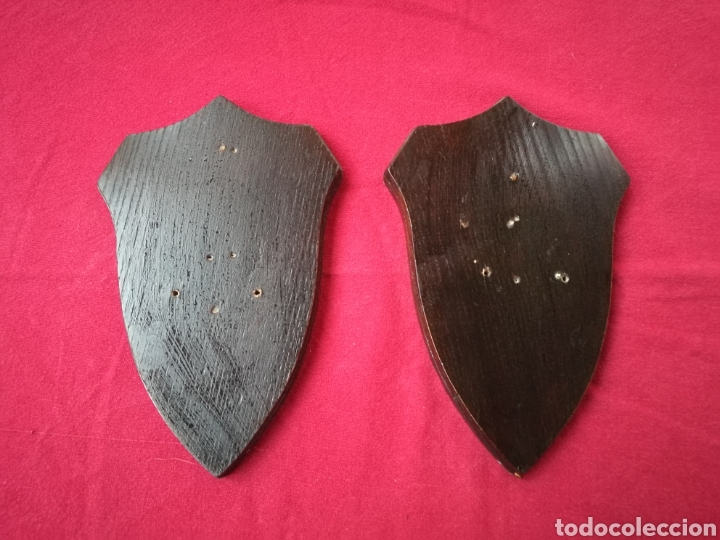 Antig&uuml;edades: METOPAS EN MADERA ESCUDOS CORNAMENTAS - Foto 1