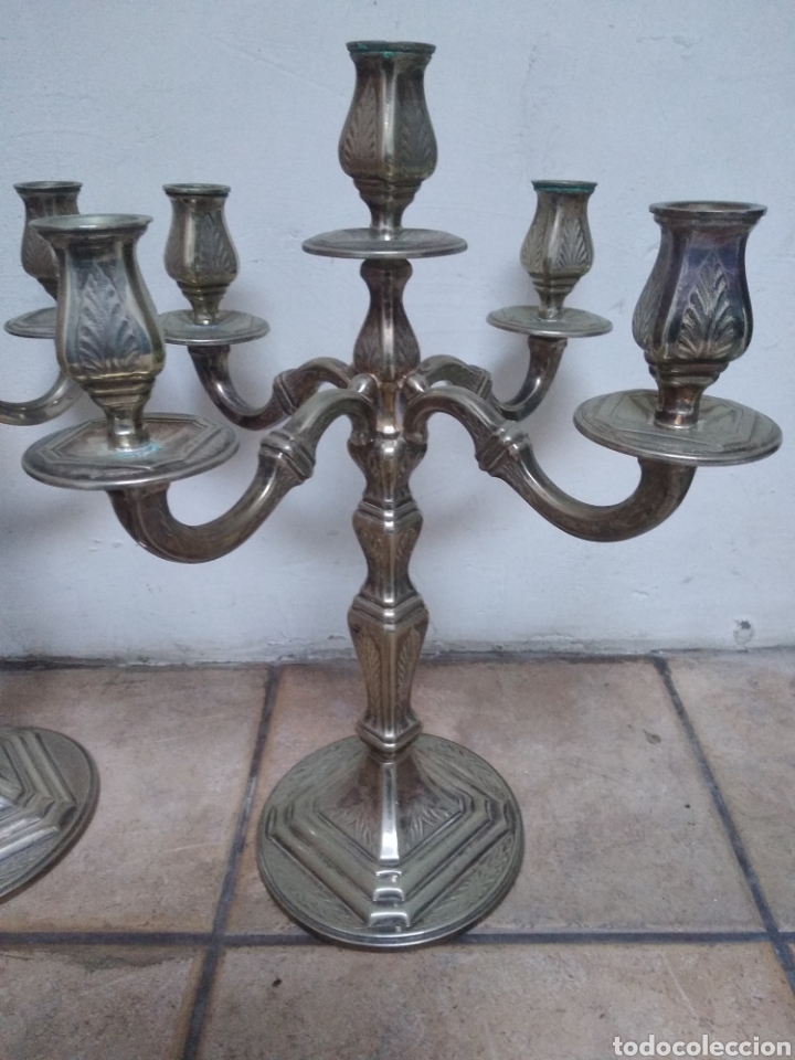 Antig&uuml;edades: Pareja candelabros alpaca plateada - Foto 9