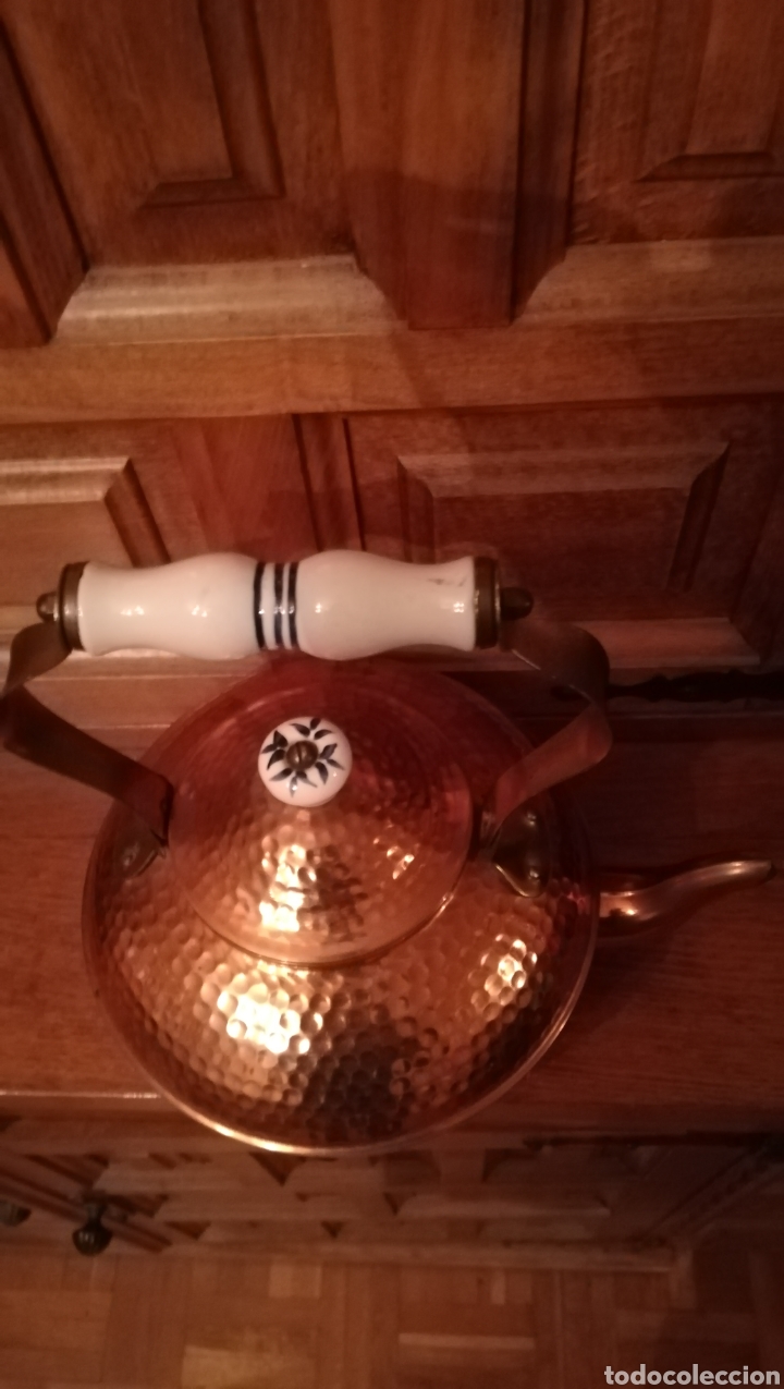 Antig&uuml;edades: Antigua cafetera o tetera de cobre - Foto 3