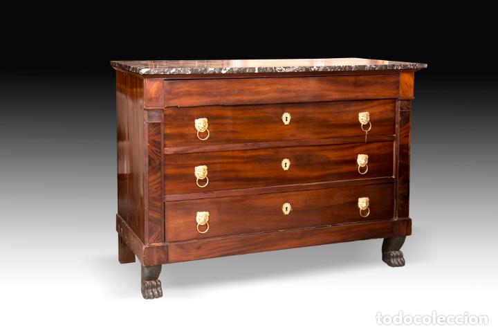 Antig&uuml;edades: COMODA ESTILO IMPERIO EN MADERA DE CAOBA - Foto 5