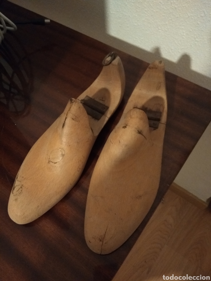 Antig&uuml;edades: Dos antiguas hormas de madera - Foto 1