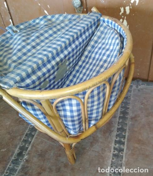 Antig&uuml;edades: COSTURERO ANTIGUO DE MIMBRE CON PATAS - Foto 2
