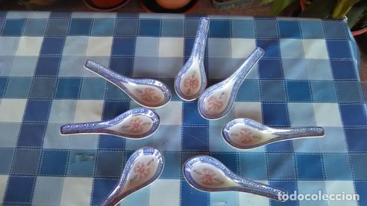 Antig&uuml;edades: juego de  7 cucharillas chinas. - Foto 2