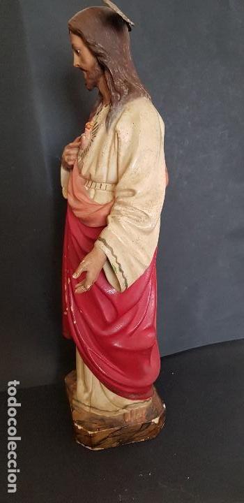 Antig&uuml;edades: FIGURA SAGRADO CORAZON EN PASTA DE MADERA - Foto 4