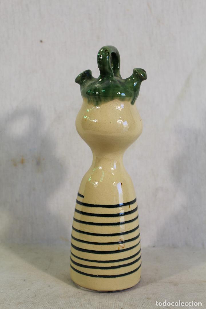 Antig&uuml;edades: botijo en ceramica vidriada - Foto 4