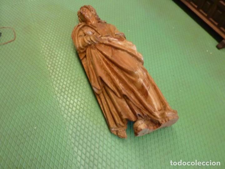 Antig&uuml;edades: TALLA DE APOSTOL EN MADERA. - Foto 3
