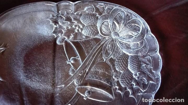 Antig&uuml;edades: Bandeja de cristal navide&ntilde;a - Foto 2