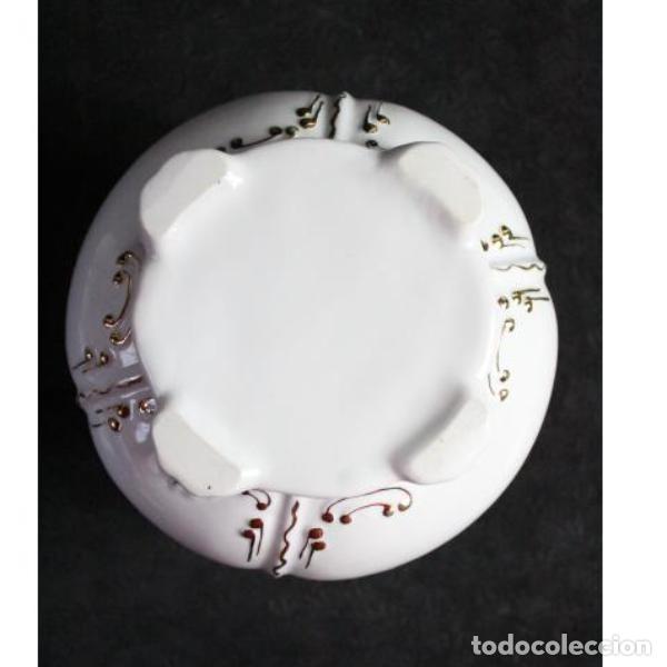 Antig&uuml;edades: Antiguo jarr&oacute;n de porcelana - Foto 4