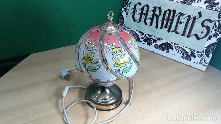 Antig&uuml;edades: LAMPARA DE MESA METAL Y VIDRIO - Foto 7