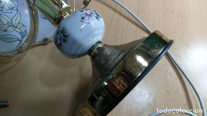 Antig&uuml;edades: LAMPARA DE MESA METAL Y VIDRIO - Foto 14