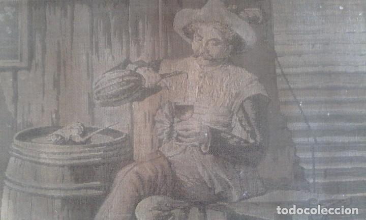 Antig&uuml;edades: tapiz escenade los tres mosqueteros. - Foto 3
