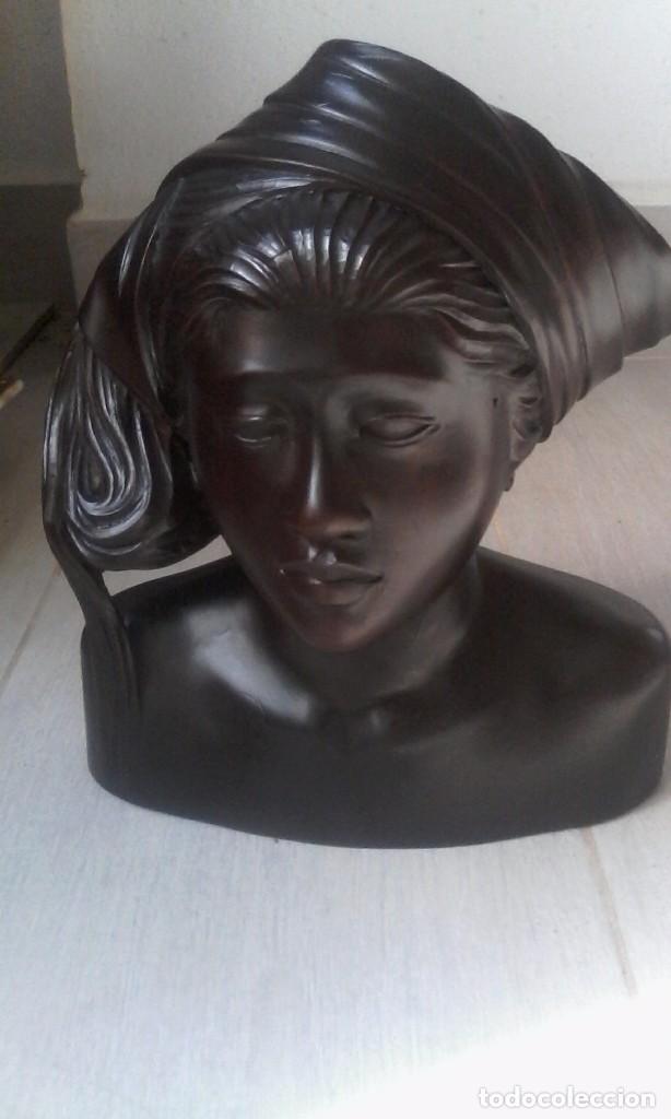 Antig&uuml;edades: busto de madera artdeco - Foto 1