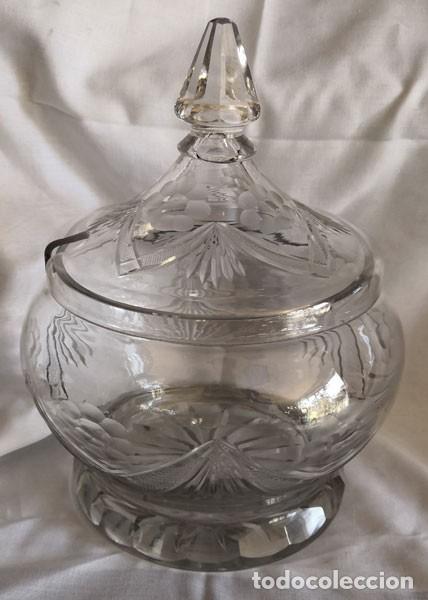Antig&uuml;edades: GRAN RECIPIENTE DE CRISTAL TALLADO CON TAPA PARA PONCHE - MACEDONIA - CENTRO DE MESA