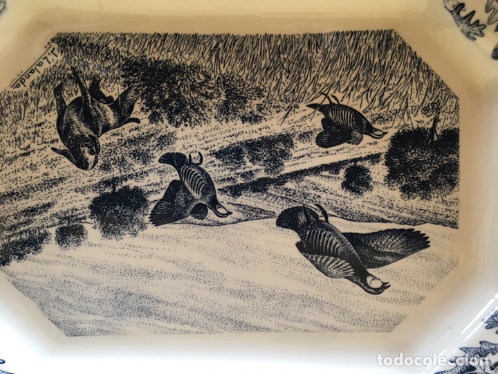 Antig&uuml;edades: Bandeja Pickman Firmada - Foto 6