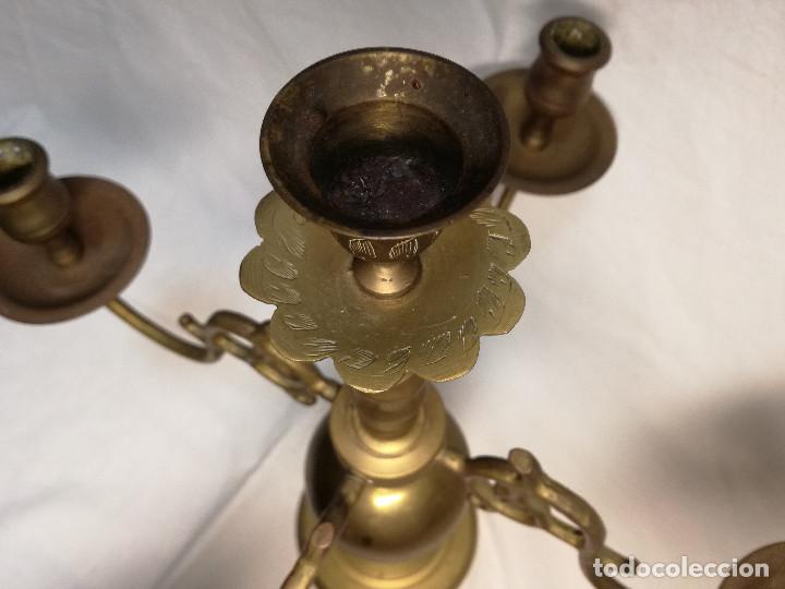 Antig&uuml;edades: ANTIGUO CANDELABRO PORTAVELAS DE BRONCE - Foto 11