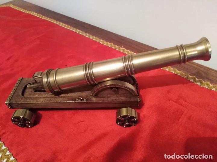 Antig&uuml;edades: Ca&ntilde;ones de bronce y madera - Foto 3