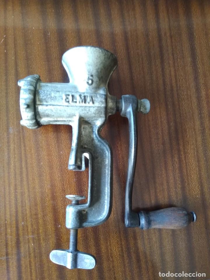 Antig&uuml;edades: picadora de carne manual - Foto 1