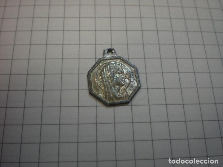 Antig&uuml;edades: MEDALLA VIRGEN 1,2X1,2CM - Foto 1