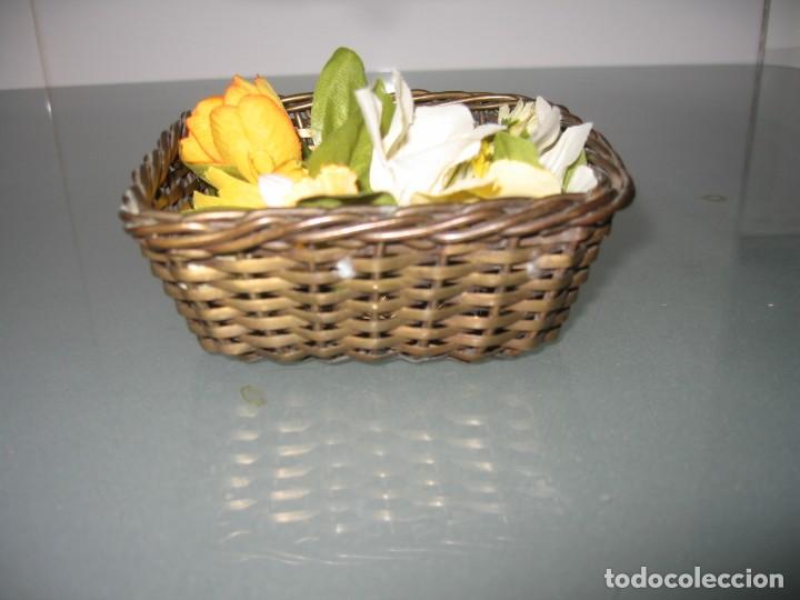 Antig&uuml;edades: MINI CESTITO FLORERO - Foto 2