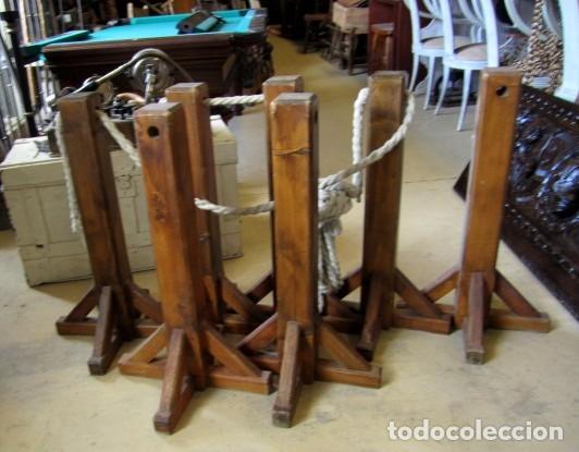 Antig&uuml;edades: Bases rusticas para acordonar , pies, estacas, - Foto 1