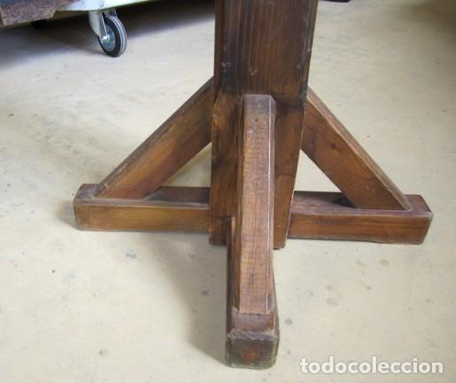 Antig&uuml;edades: Bases rusticas para acordonar , pies, estacas, - Foto 4